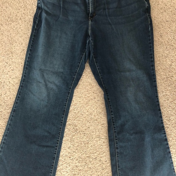 Levi 590 bootcut Jean - Picture 2 of 2